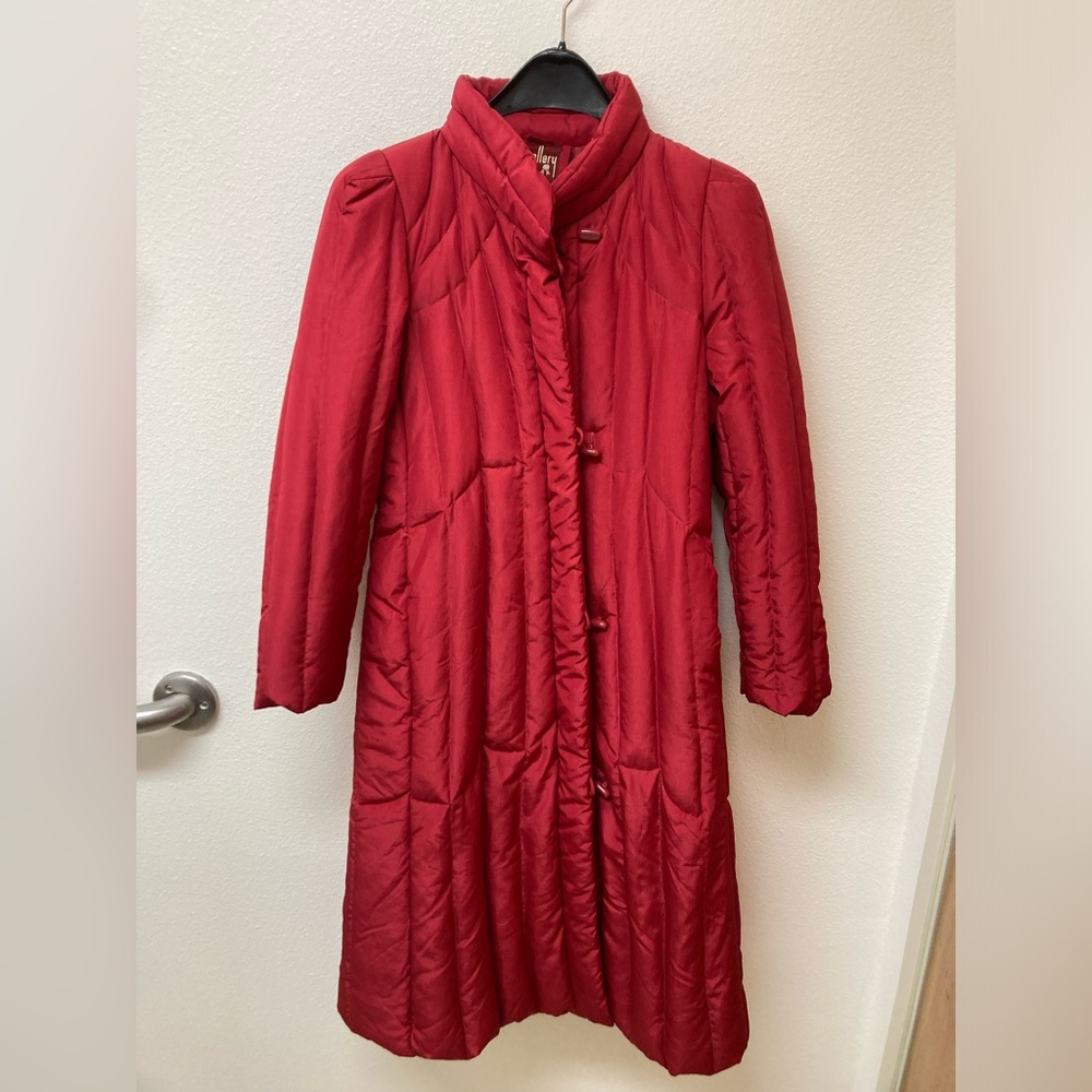 J. GALLERY Red Down Puffer Coat (M)